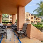 Apartment 3 Bed In Gazules Del Sol Estepona
