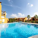 3 Bed In Gazules Del Sol Apartment Estepona