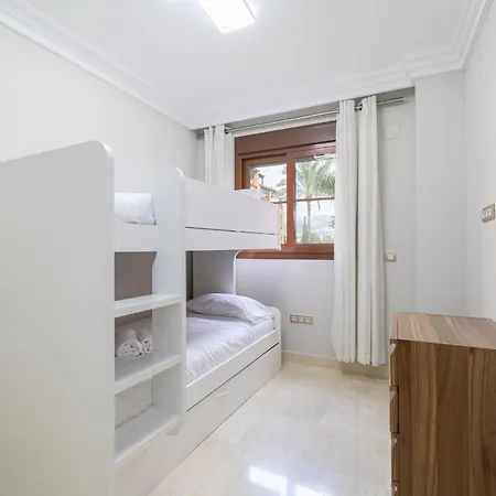 3 Bed In Gazules Del Sol Apartment *